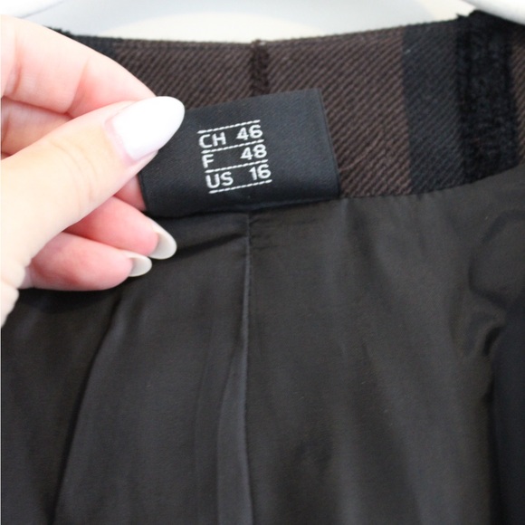 1980s AKRIS Black and Brown Wool Jacket - Picture 5 of 5